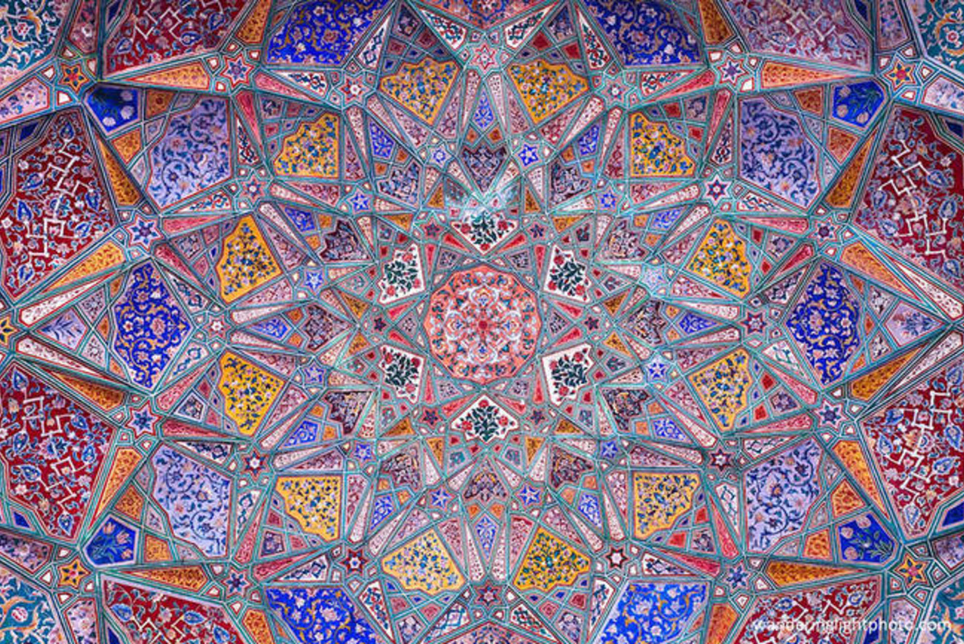 No není to nádhera? Mešita Wazir Khan, Lahore, Pakistán