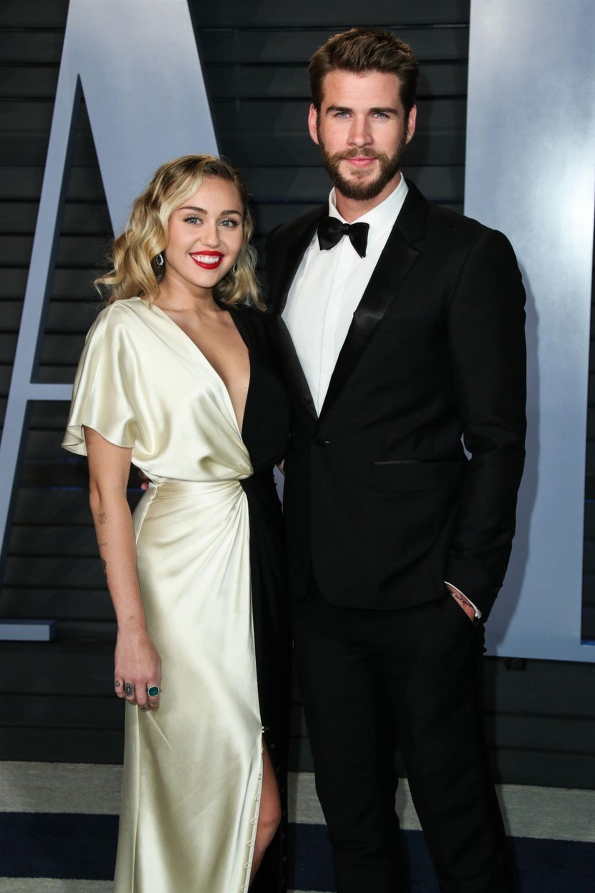 Miley Cyrus a Liam Hemsworth.