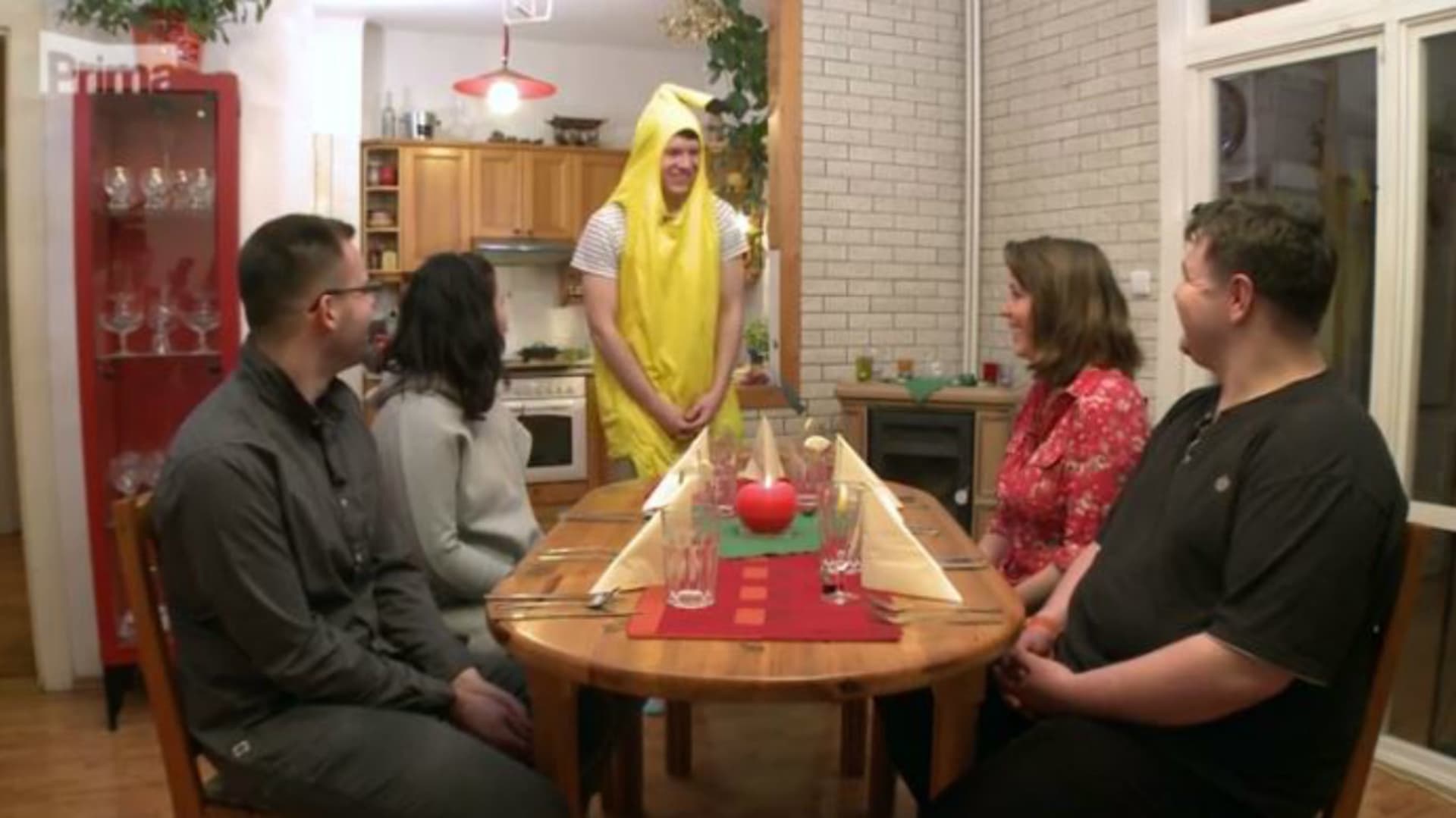 V Prostřeno! hosty přivítá banán 1