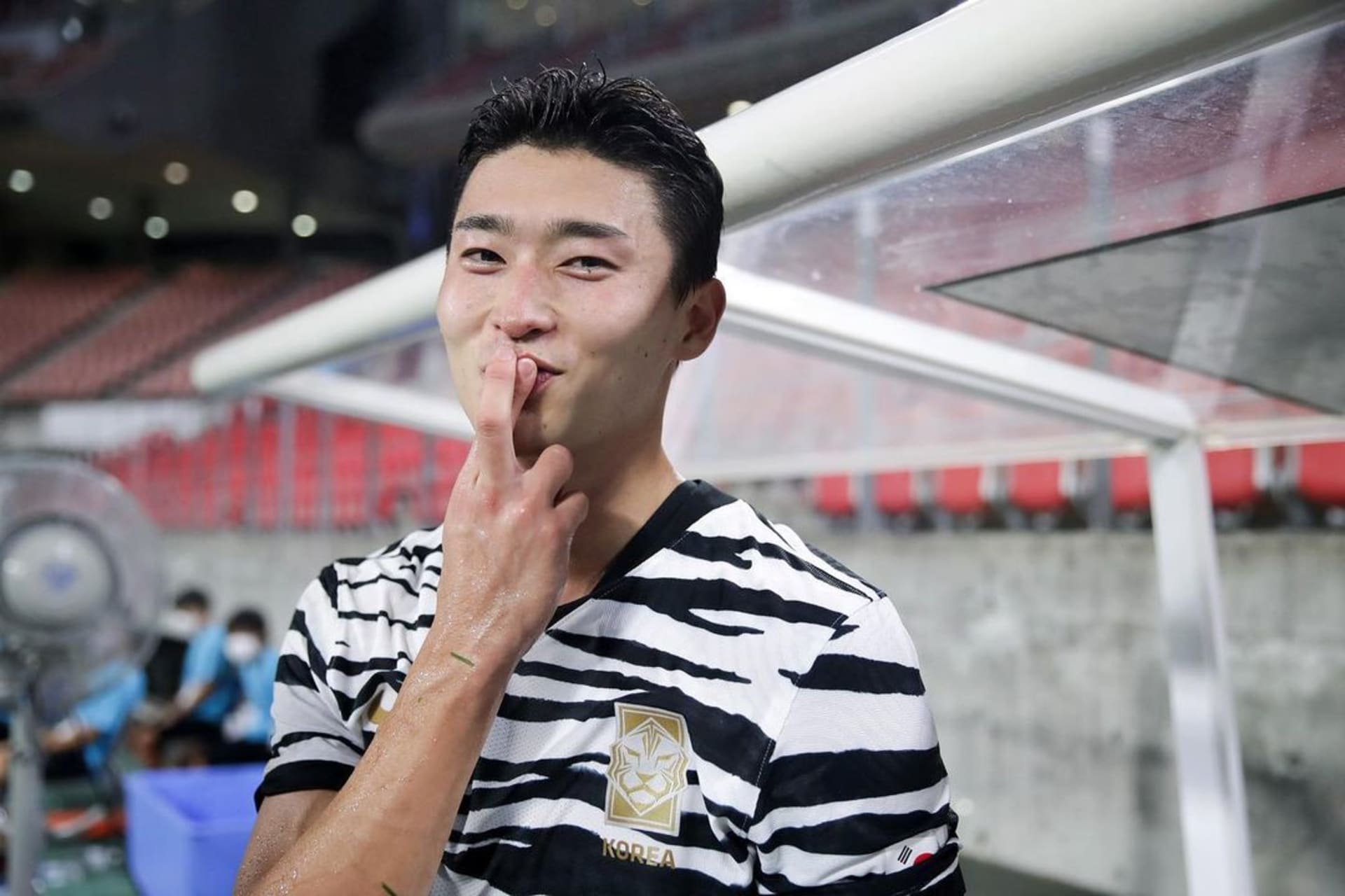 Nový fotbalový idol Cho Gue-sung 1