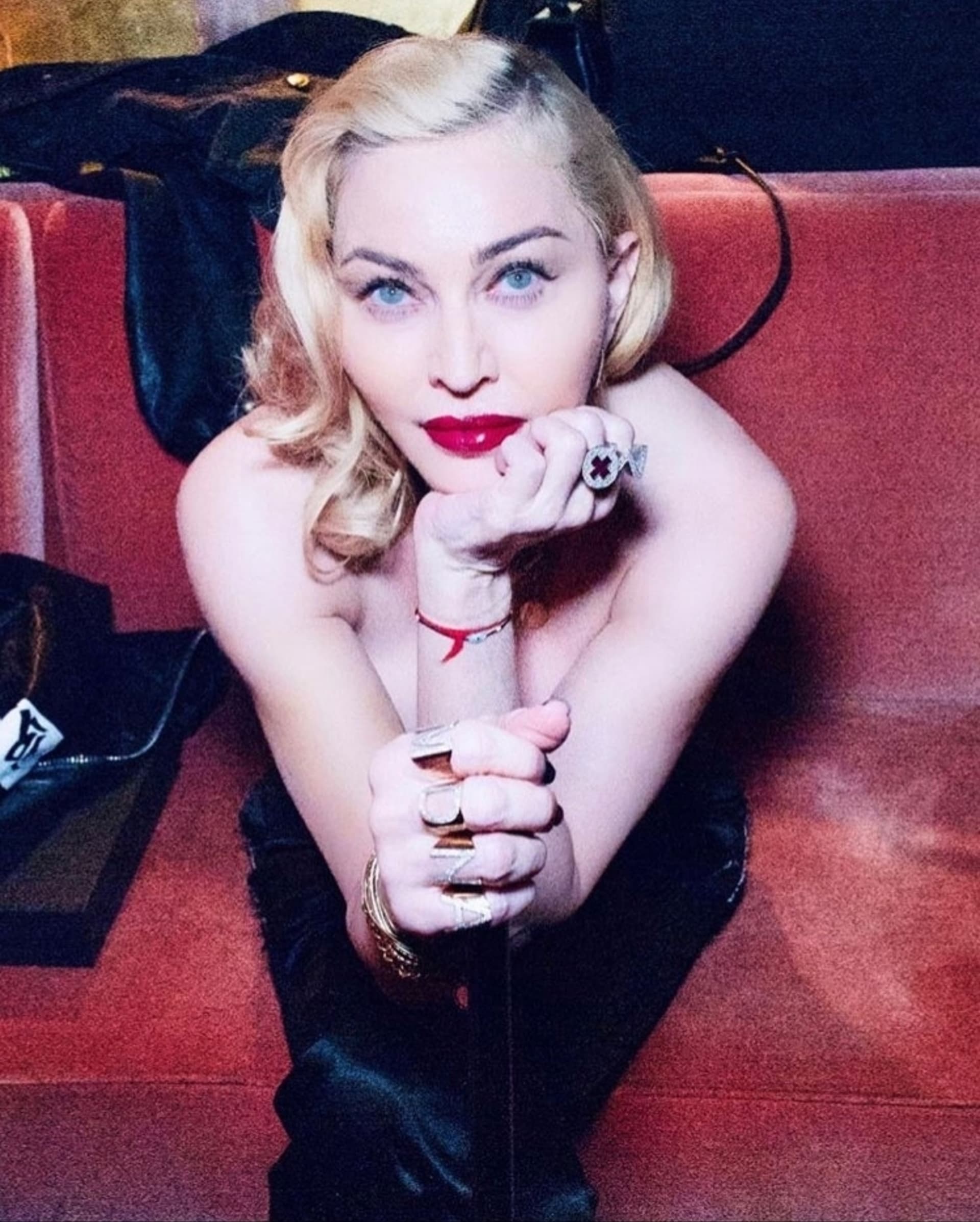 Instagram cenzuroval Madonnu 1