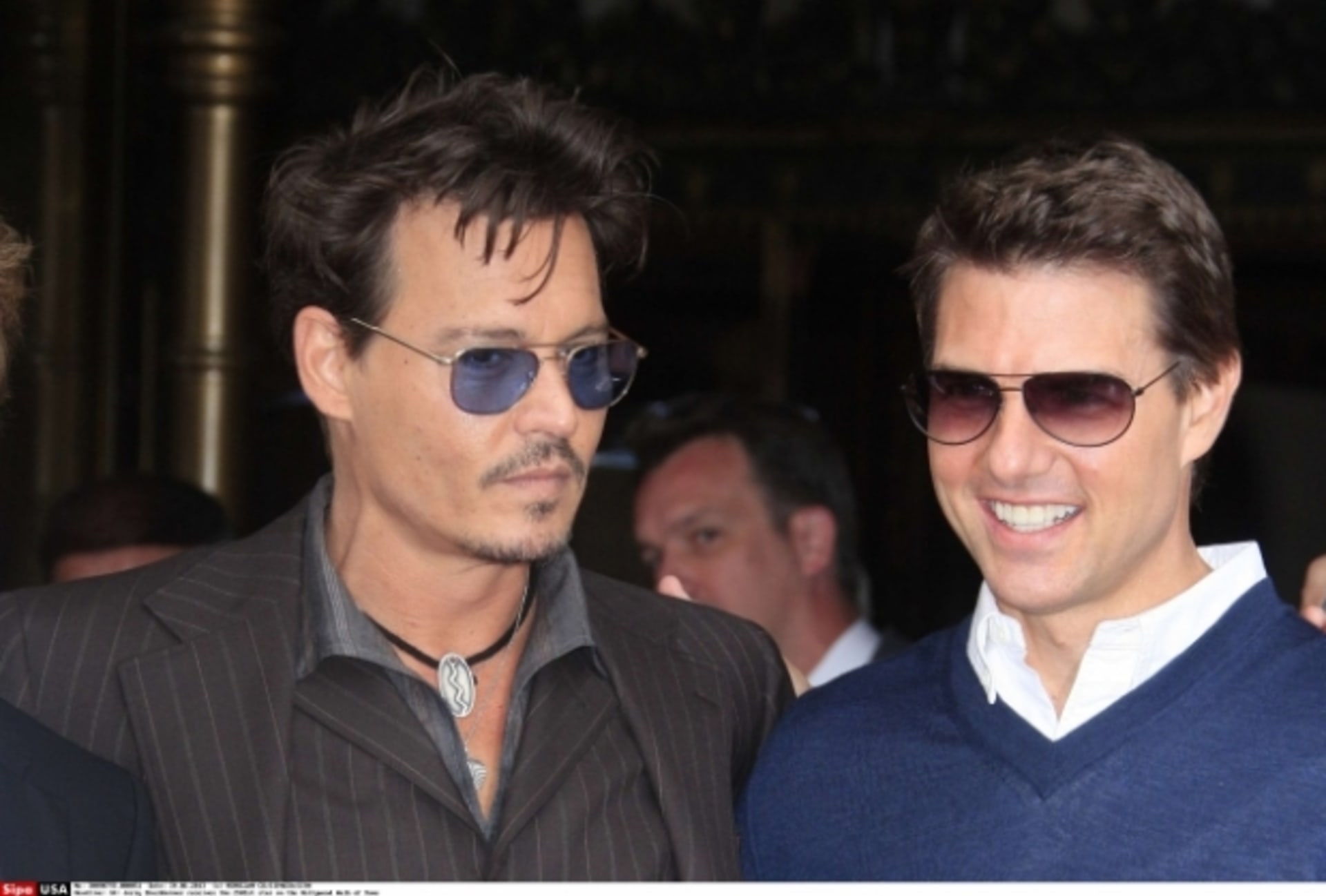 Johnny Depp a Tom Cruise na chodníku slávy v Hollywoodu při křtu hvězdy producenta Jerryho Bruckheimera
