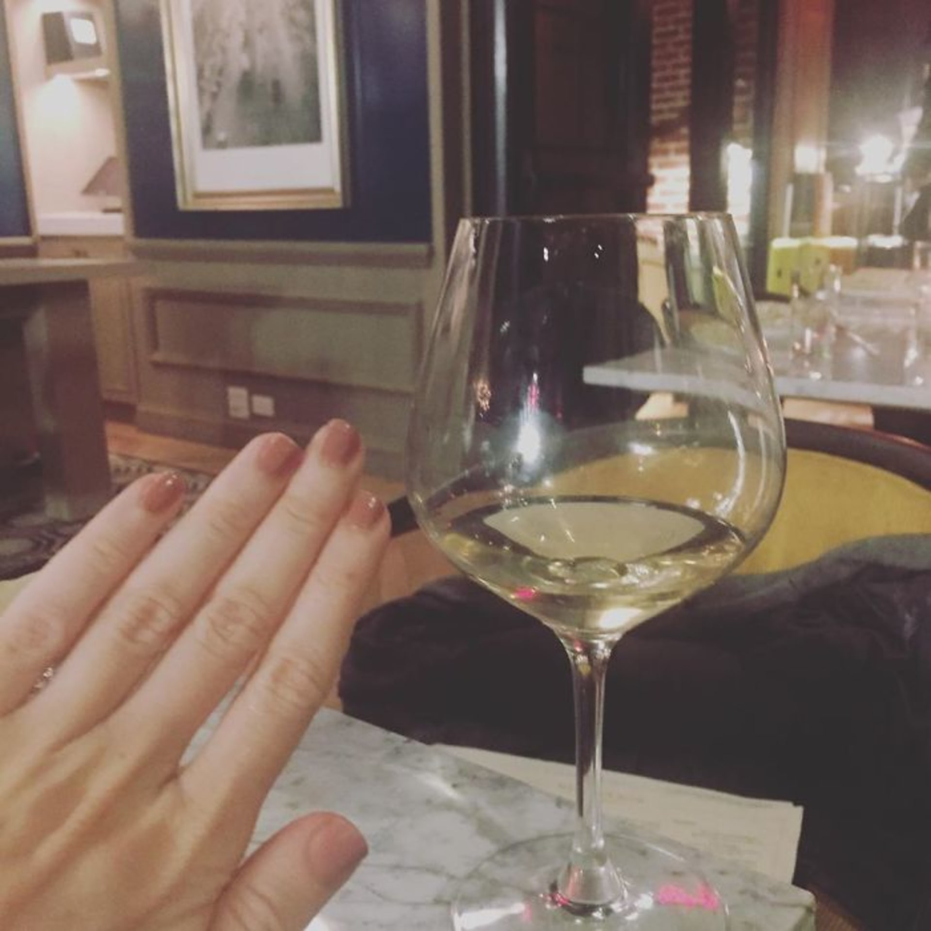 Instagram nezasnoubené ženy bez prstenu 14