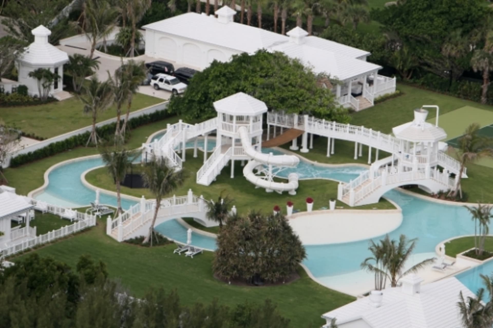 Za aquapark pro dvojčata zaplatila Céline Dion v přepočtu 400 milionů korun