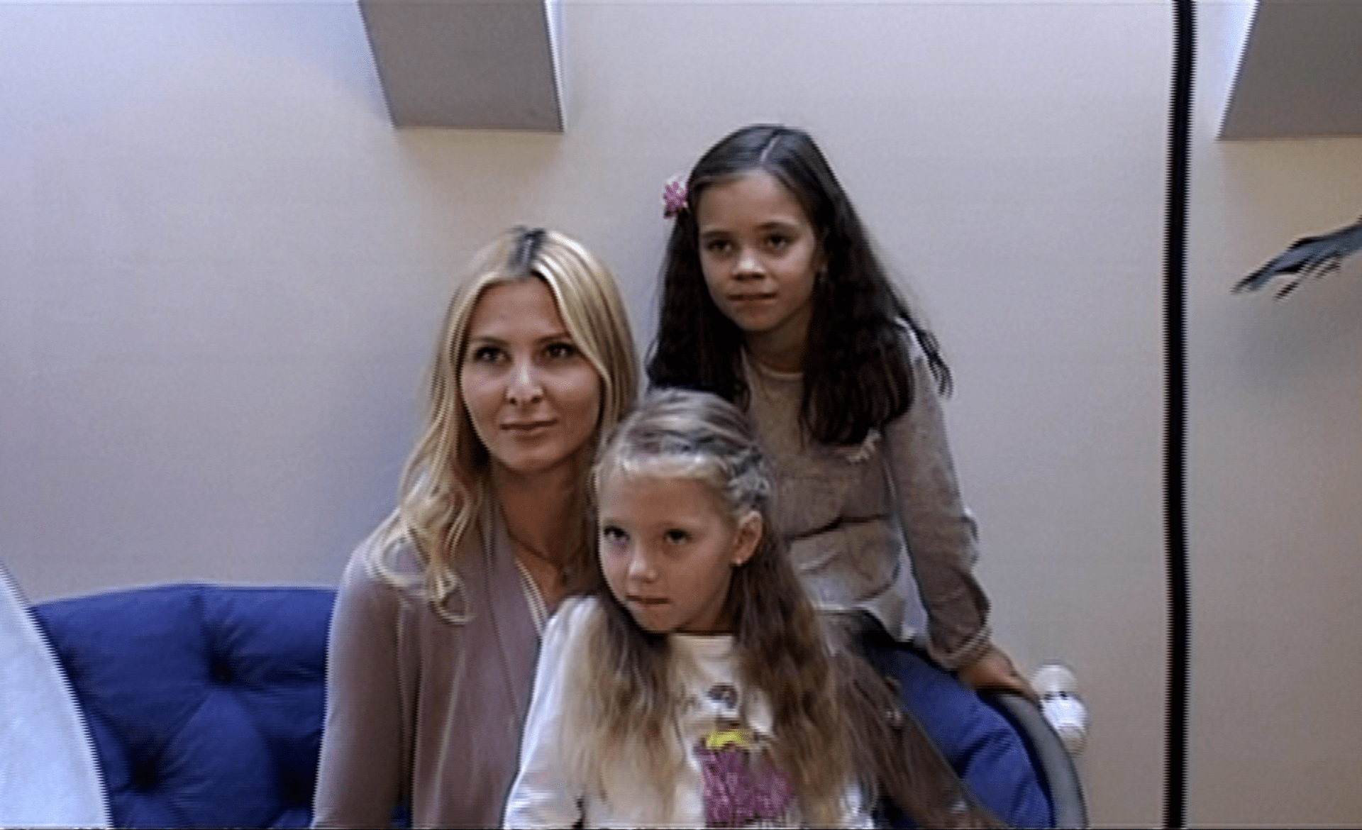 Video VIP zprávy: Ivana Gottová načetla Andělské pohádky pro děti