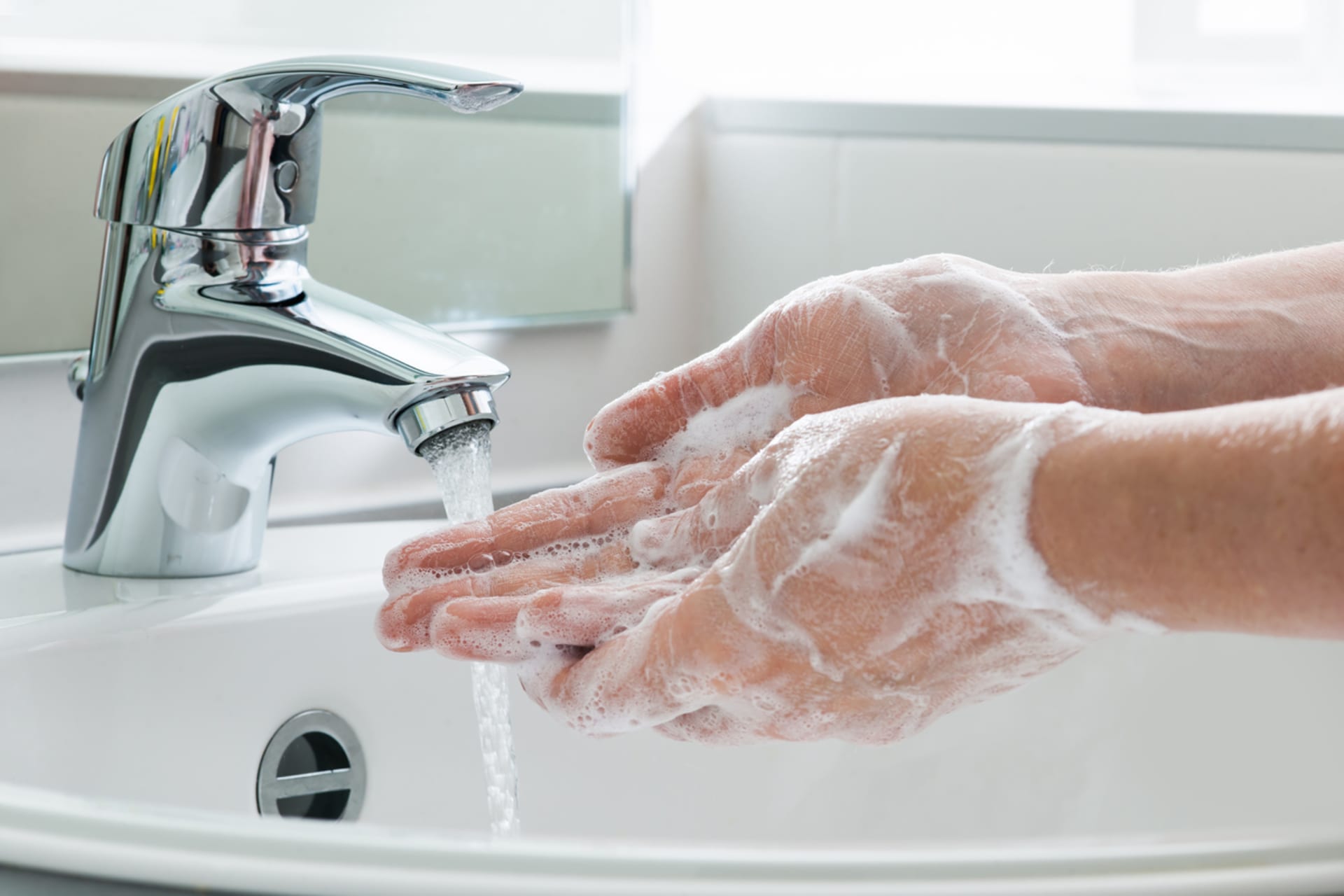 Důležitost mytí rukou 1