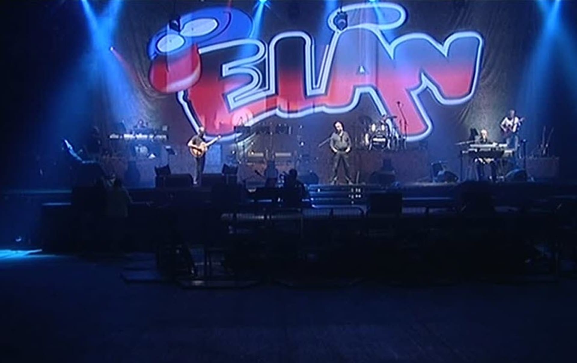 Video VIP zprávy: Slovenská skupina Elán vyráží na turné. Přijdete se podívat, jak to "staříkům" šlape?