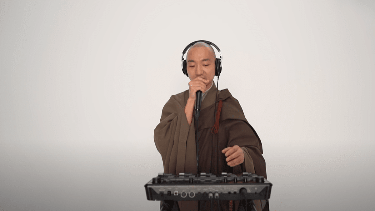 Beatboxující mnich 1