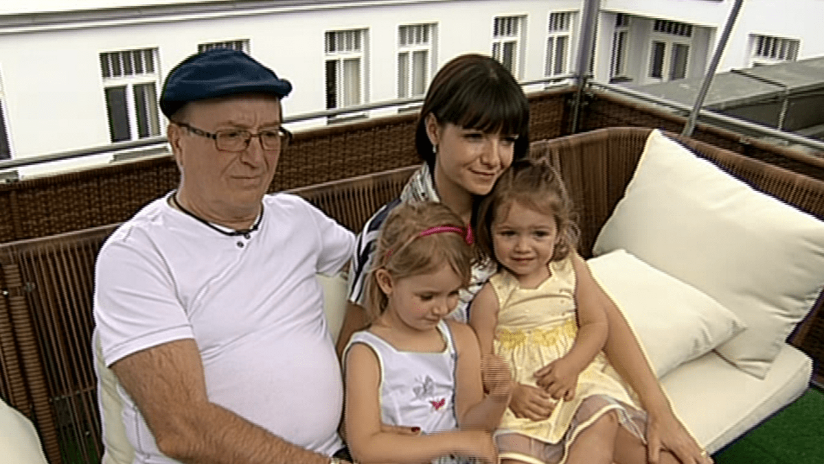 Video VIP zprávy: Petr Janda se kvůli své mladé rodině snaží udržovat co nejvíc fit