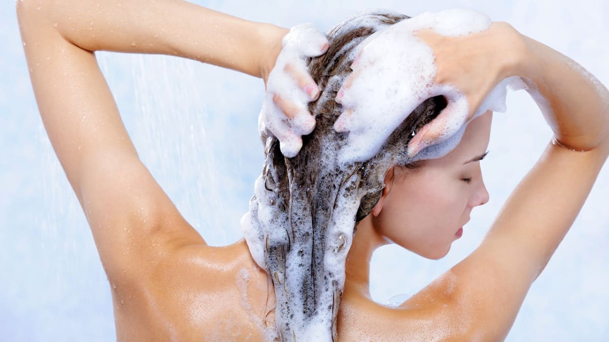 Umýváte si vlasy špatně?