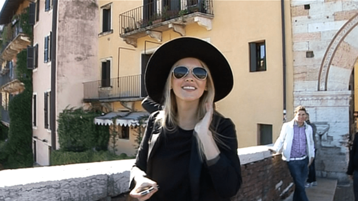 Video VIP zprávy: Česká Miss World si udělala s kamarádkou výlet do slunné Itálie