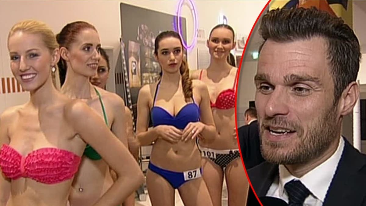 Video VIP zprávy: Moderátor Leoš Mareš přišel okouknout letošní finalistky soutěže Česká Miss