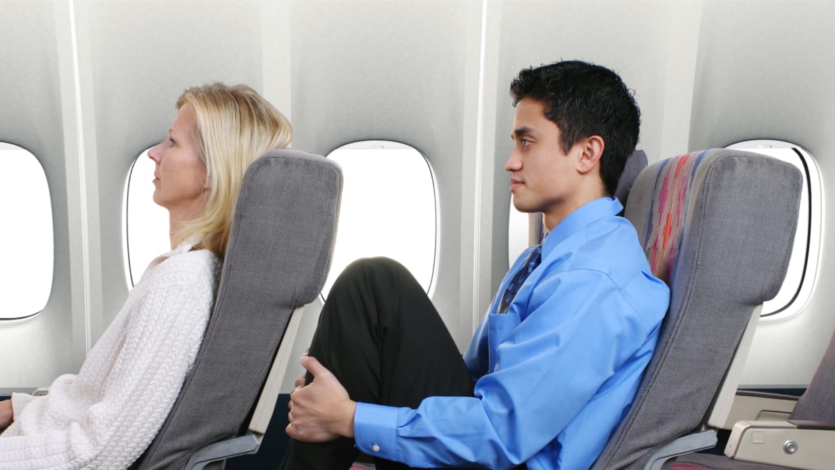 Cesta letadlem může být s bezohledným cestujícím nekonečná