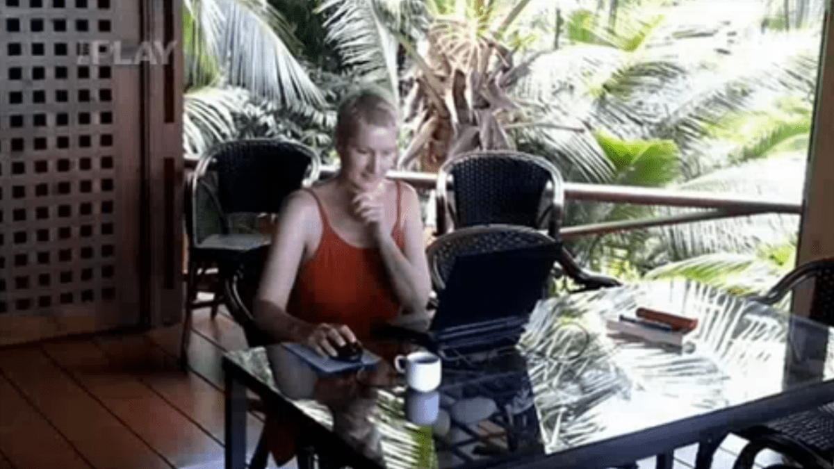 video VIP zprávy: Tak tahle dáma začala pořádně psát až tady, na Seychelských ostrovech. A taky se tu zamilovala!
