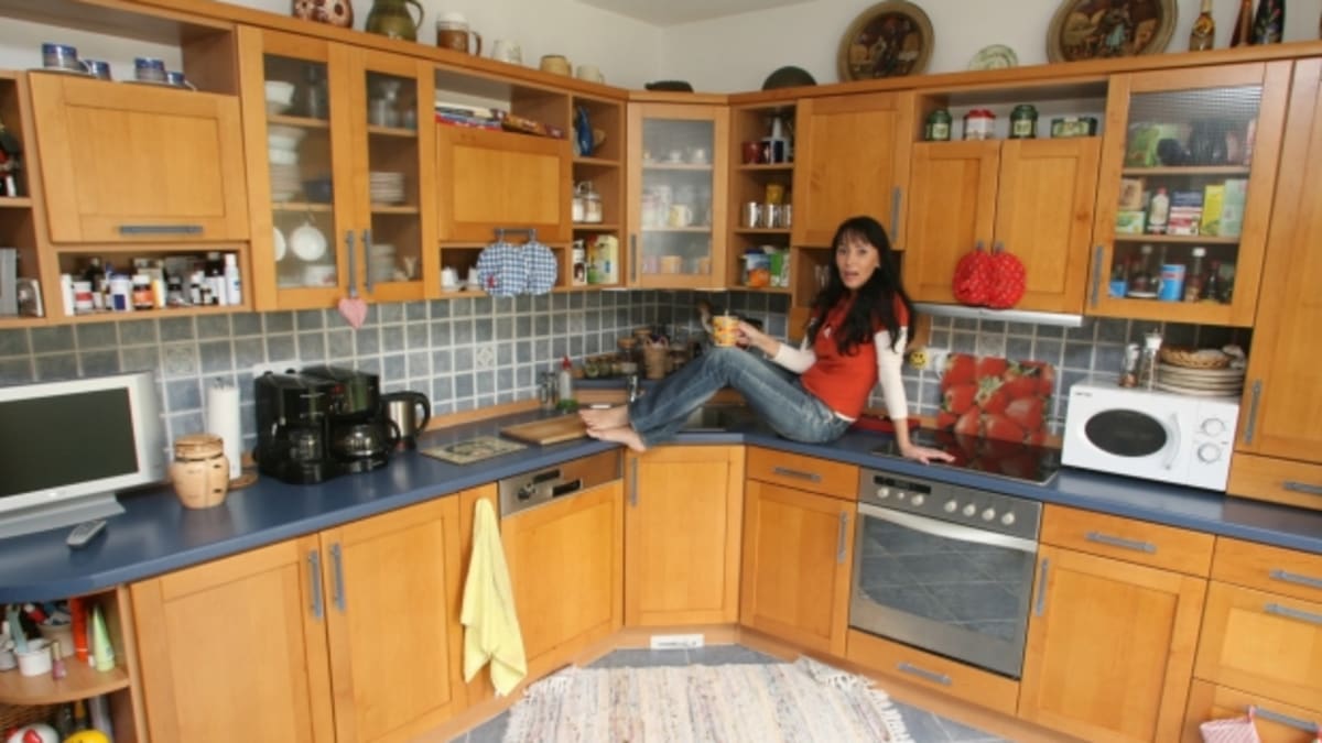 Heidi Janků ve své prostorné kuchyni