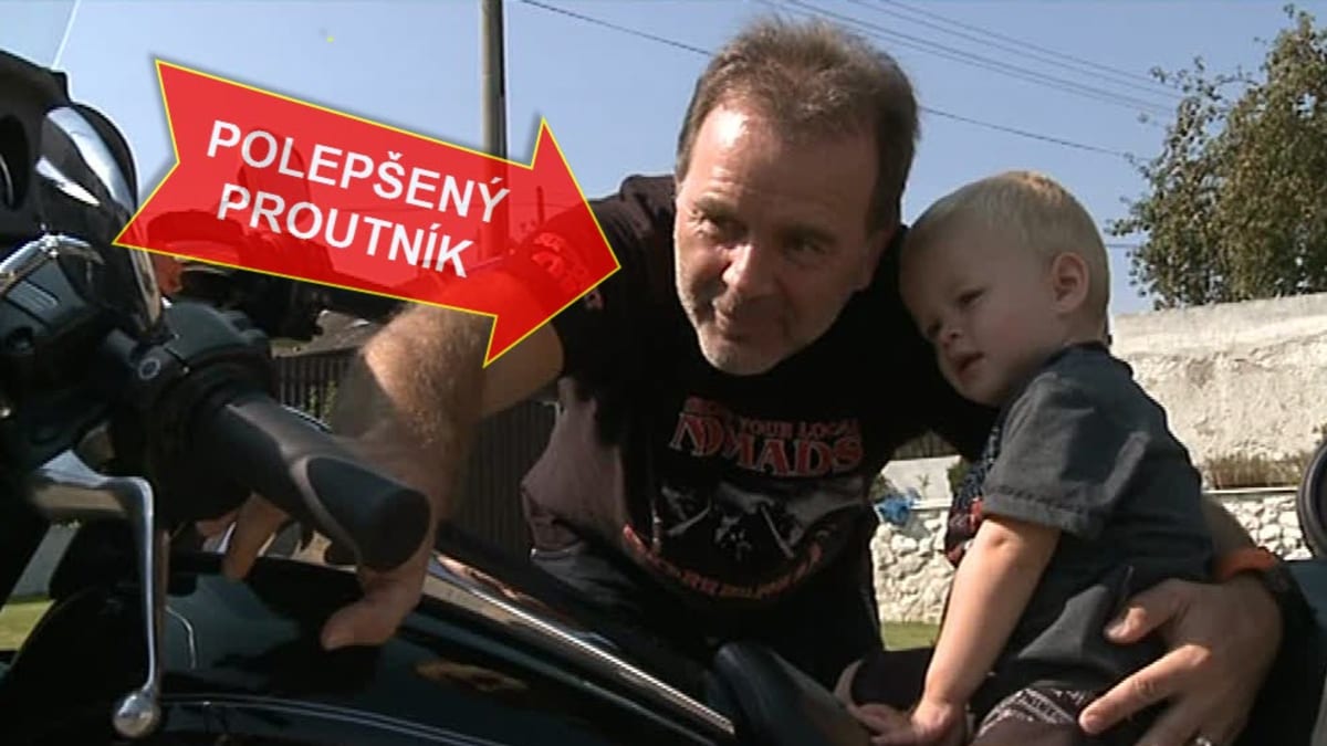 Video VIP zprávy: Jakub Smolík změnil celý svůj život - je s jednou ženou a stará se o syna!