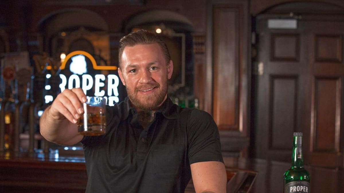 Conor McGregor slaví narození syna 1