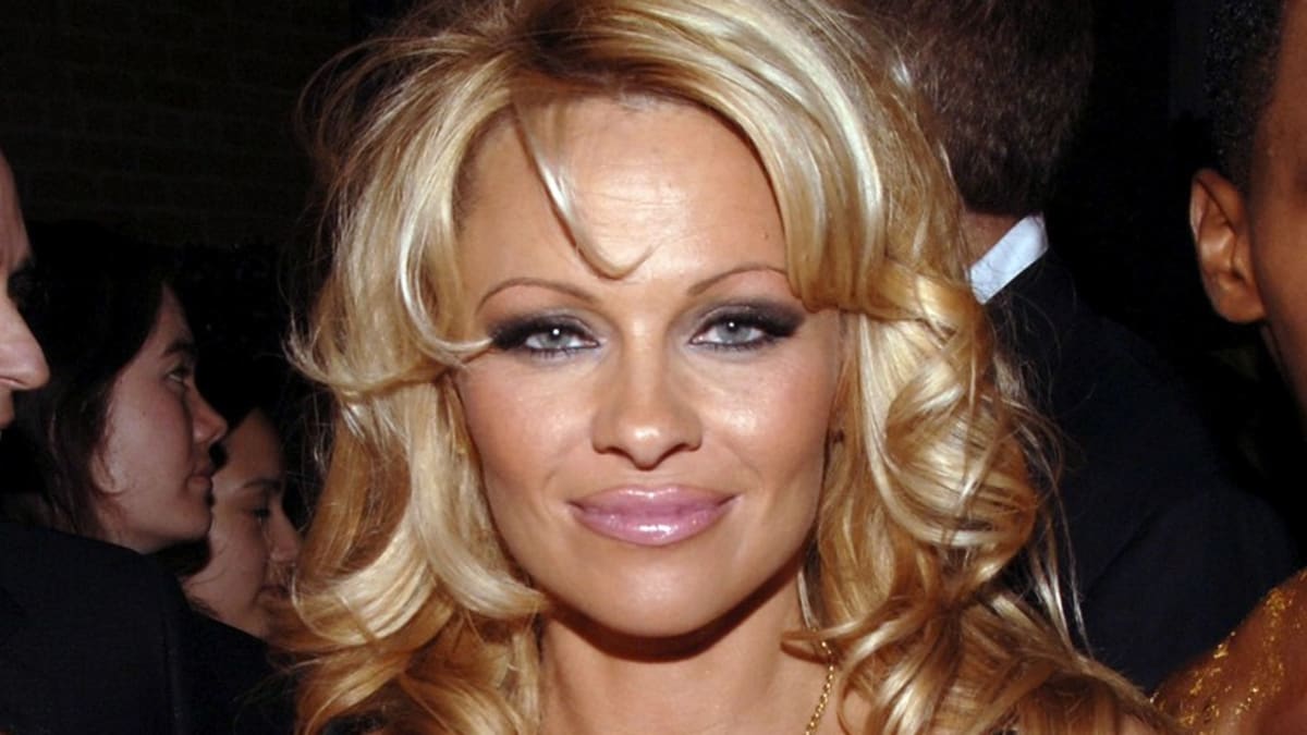 Pamela Anderson se rozvádí po 12 dnech manželství 2