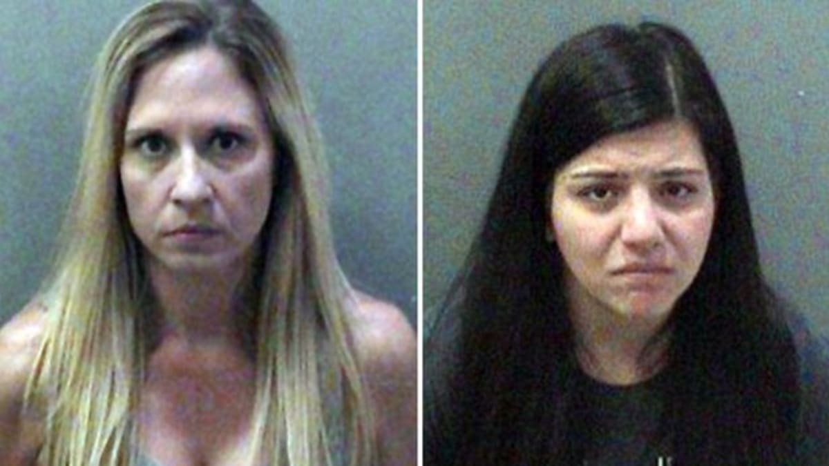 Učitelky Melody Lippert (38) a Michelle Ghirelli (30) čelí obvinění ze sexuálního styku se studenty