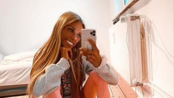 VIDEO: 24letá youtuberka zemřela na podvýživu kvůli anorexii. Co smutného svým fanouškům stihla vzkázat?