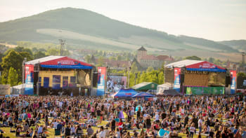 Festival Hrady CZ se po Kunětické hoře představí na Švihově se Škworem, Tomášem Klusem, J.A.R. nebo Divokým Billem