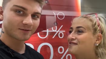 VIDEO: Youtuber Datel nemohl 24 hodin říct své přítelkyni NE! Jakou drahou věc jí tak koupil?