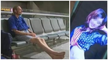 VIDEO: Muž zkolaboval poté, co čekal 10 dní na přítelkyni na letišti! Proč nepřišla?