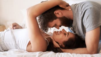ODHALENO: 7 věcí, které lidé dělají při sexu, pouze když vás milují! Jak je na tom váš partner?
