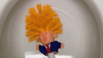 Donald Trump do každého záchodu
