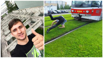 VIDEO: Nejšílenější youtuber Česka?! Tary ukazuje dětem, jak skákat na tramvaj a lézt na vysoké mosty. Není to už trochu moc?