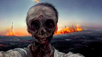 VIDEO: Umělá inteligence předpověděla, jaká selfíčka budou lidé dělat v apokalypse. Je to děsivý pohled