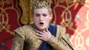FOTO: Představitel nenáviděného Joffreyho ze Hry o trůny se oženil. Svoji druhou svatbu tentokrát přežil