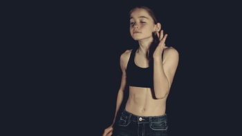 VIDEO: Perfektně tancovat se naučila díky YouTube! Trvalo jí to jenom rok. Holky, dáte to taky?