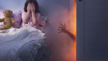 ODHALENO: 5 způsobů, jak můžete svoje děti zbavit strachu z tmy! Co pomůže nejvíc?