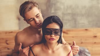 ODHALENO: Tohle je 10 nejdivnějších důvodů, proč kdy lidé měli sex! K jakým bizárům se lidé přiznali?