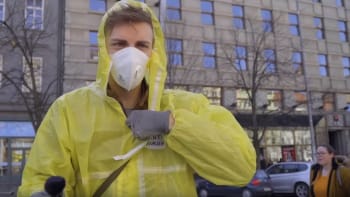 VIDEO: Youtubeři z TVTwixx se snažili napálit lidi prankem s koronavirem! Vážně je tohle vtipné?