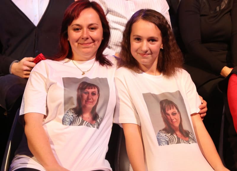 Podpora rodiny - sestra Karin a dcera Nikola