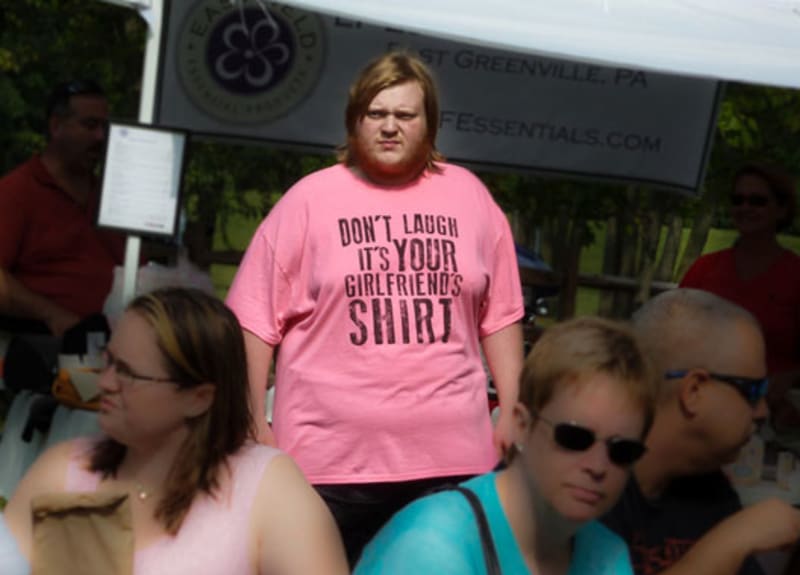 Nesměj se, tohle je tričko tvé přítelkyně.