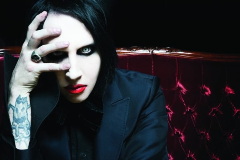 U zpěváka Marilyna Mansona je chrápání ještě ten nejméně bizardní problém