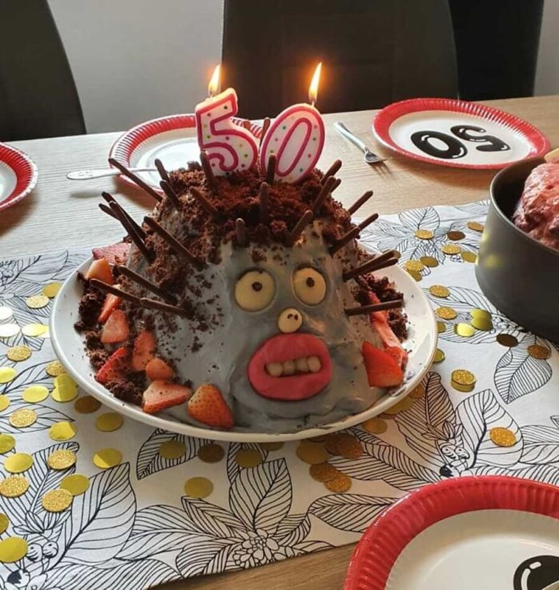 Narozeninový dort, který vás vyděsí.