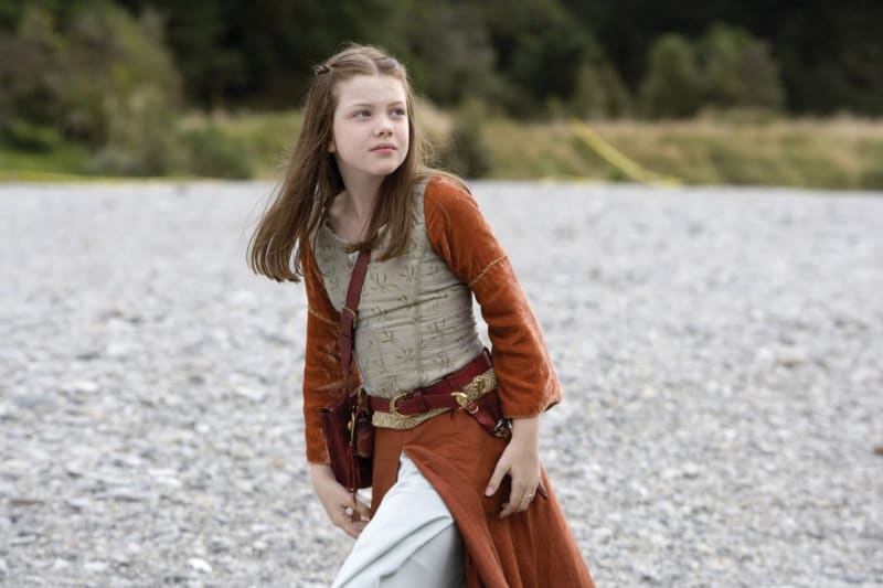 Georgie Henley jako Lucinka z Letopisů Narnie.