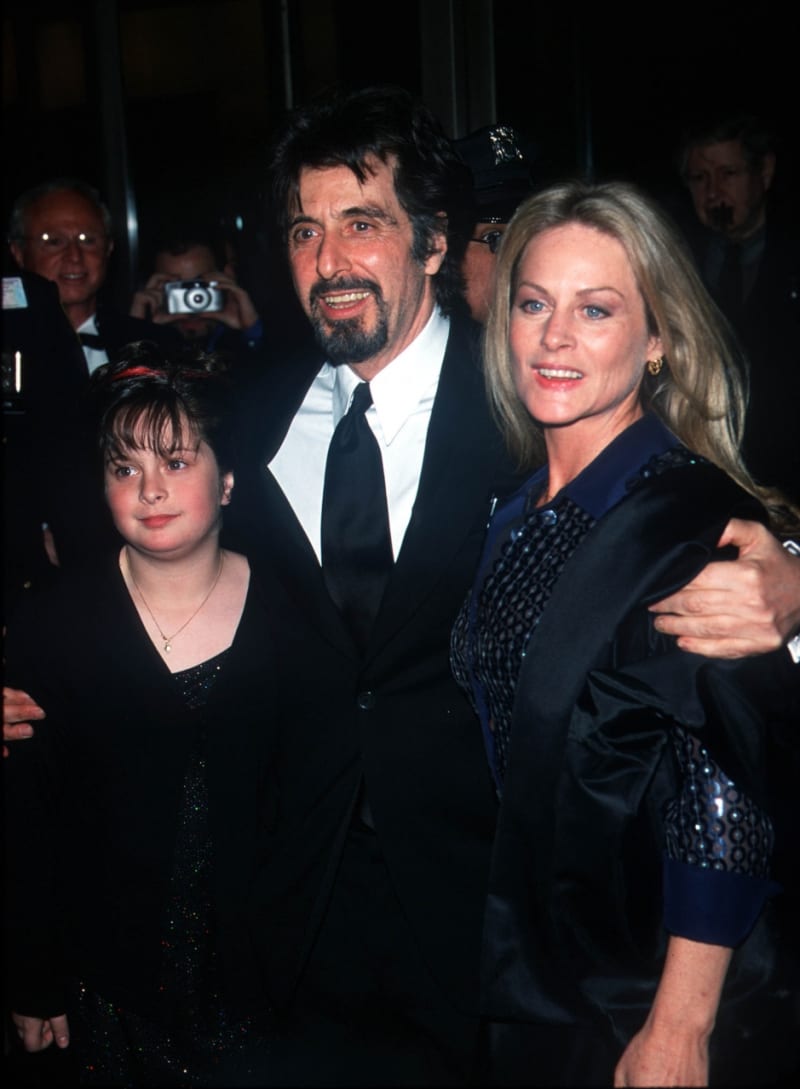 Bývalá přítelkyně D'Angelo s dcerou Julii Pacino