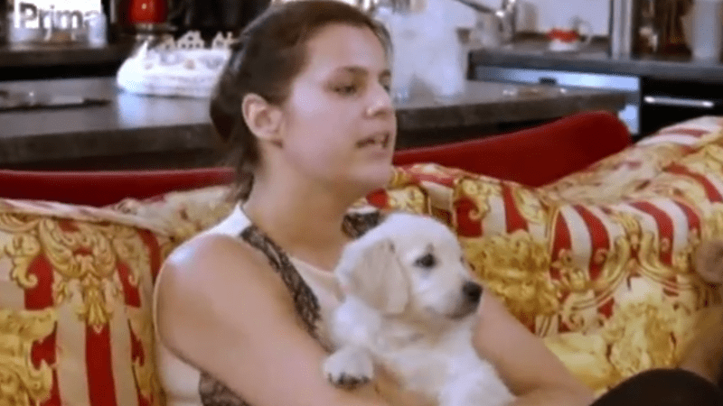 VIDEO: Skandál ve Štikách! Monika drsně praštila malé štěně! Souhlasíte s její brutální výchovou?