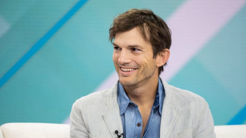 Slavný herec Ashton Kutcher promluvil o těžké nemoci. Vážně přišel o zrak?
