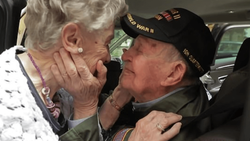 VIDEO: Veterán se po 75 letech setkal se svou láskou z 2. světové války. Nic dojemnějšího jste ještě neviděli