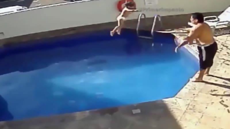 DĚSIVÉ VIDEO: Muže zachytila bezpečnostní kamera, jak topí svou tříletou dceru! Hodil ji do vody a čekal až...