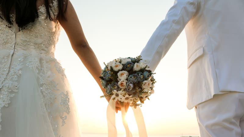 Pár se rozvedl TŘI MINUTY po svatbě! Co hrozného provedl ženich nevěstě?