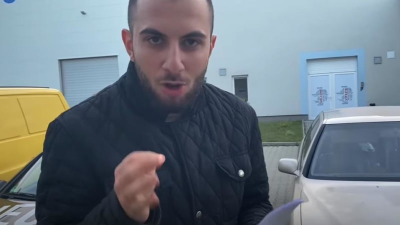 VIDEO: Ředitel městské policie žaluje youtubera MikeJePan o půl milionu! Kdo z nich vyhraje?