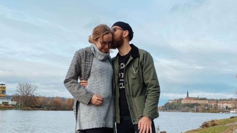 GALERIE: Známá youtuberka je těhotná! Prozradila česká kráska pohlaví miminka?
