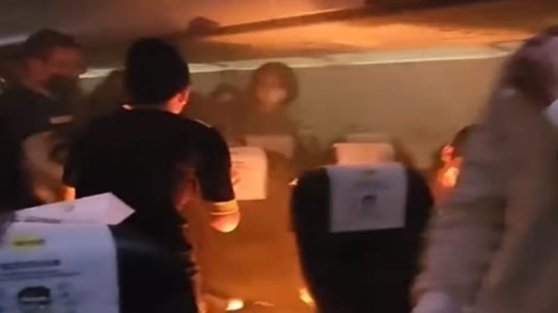 VIDEO: Nehoda v letadle. Pasažérovi vybouchla power banka, utrpěl popáleniny!